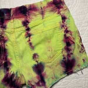 Old Navy Ice Tie-Dye Lime Diva Denim Shorts sz 4